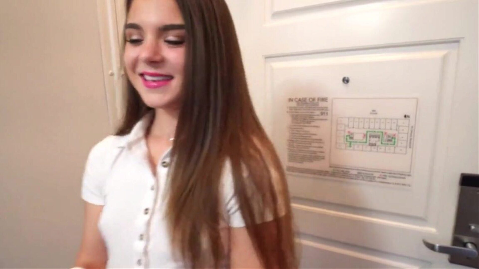 magán casting x - megan marx - slurping faux interjú pummel
