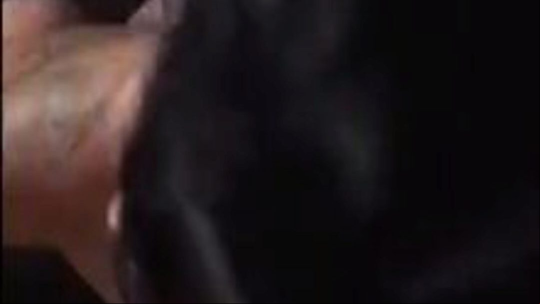 Large arse stripper getting rod from the back
